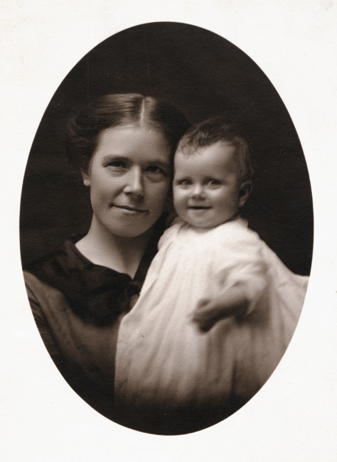 Dorothea Tanning with her mother, Amanda Tanning